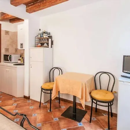 Malu Apartment