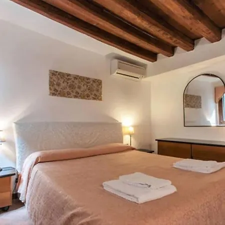 Malu Venice